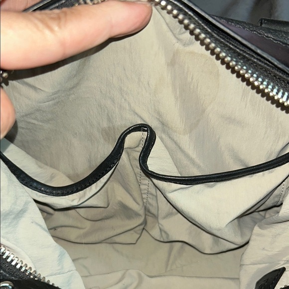 Olivia Harris Black Leather Duffel Bag with Modern Chain-Link Design - Picture 12 of 16